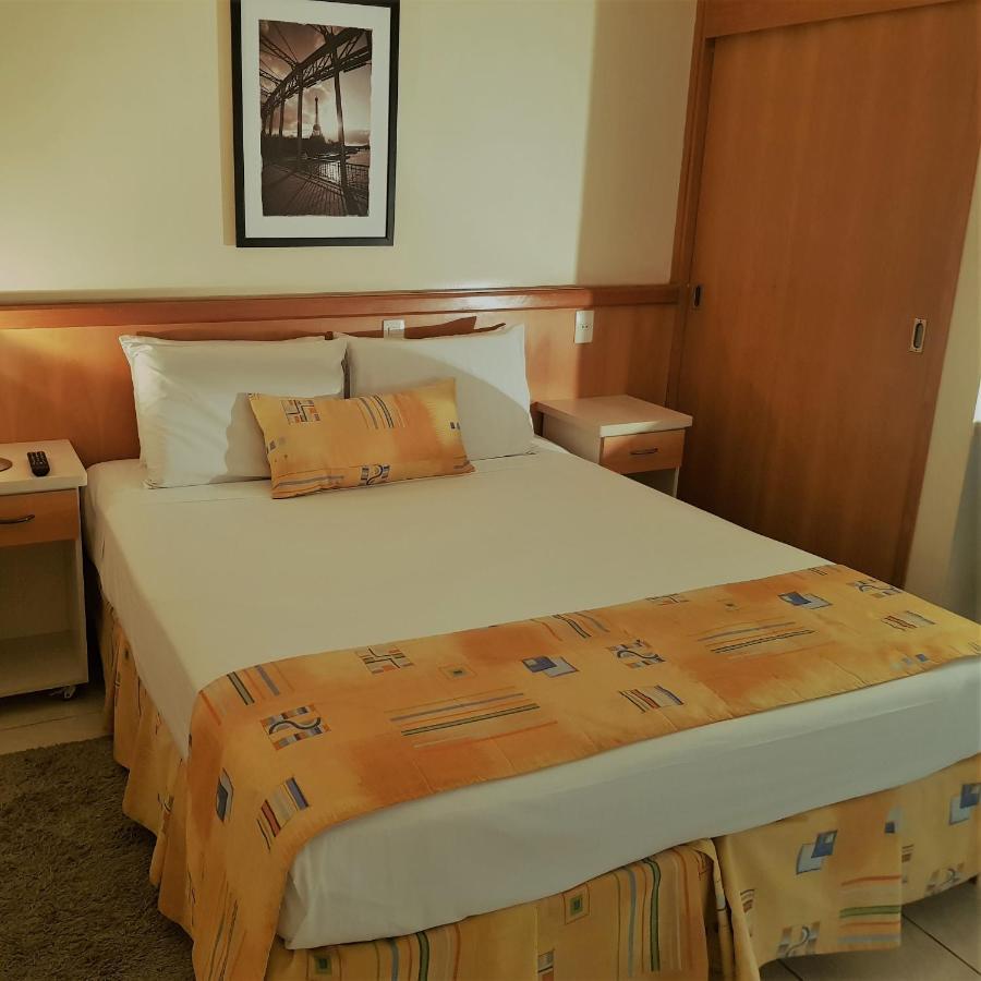 Hotel Cristal Rio Claro ภายนอก รูปภาพ