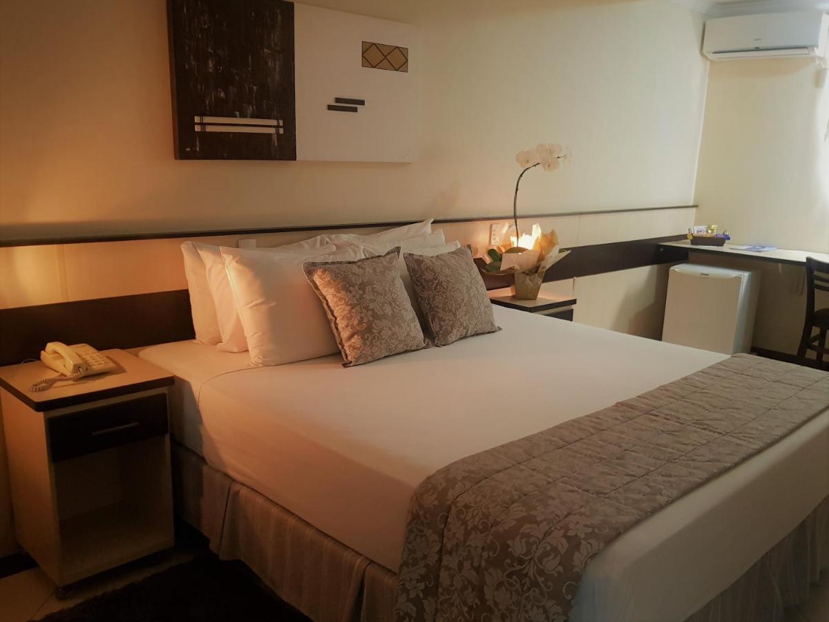 Hotel Cristal Rio Claro ภายนอก รูปภาพ