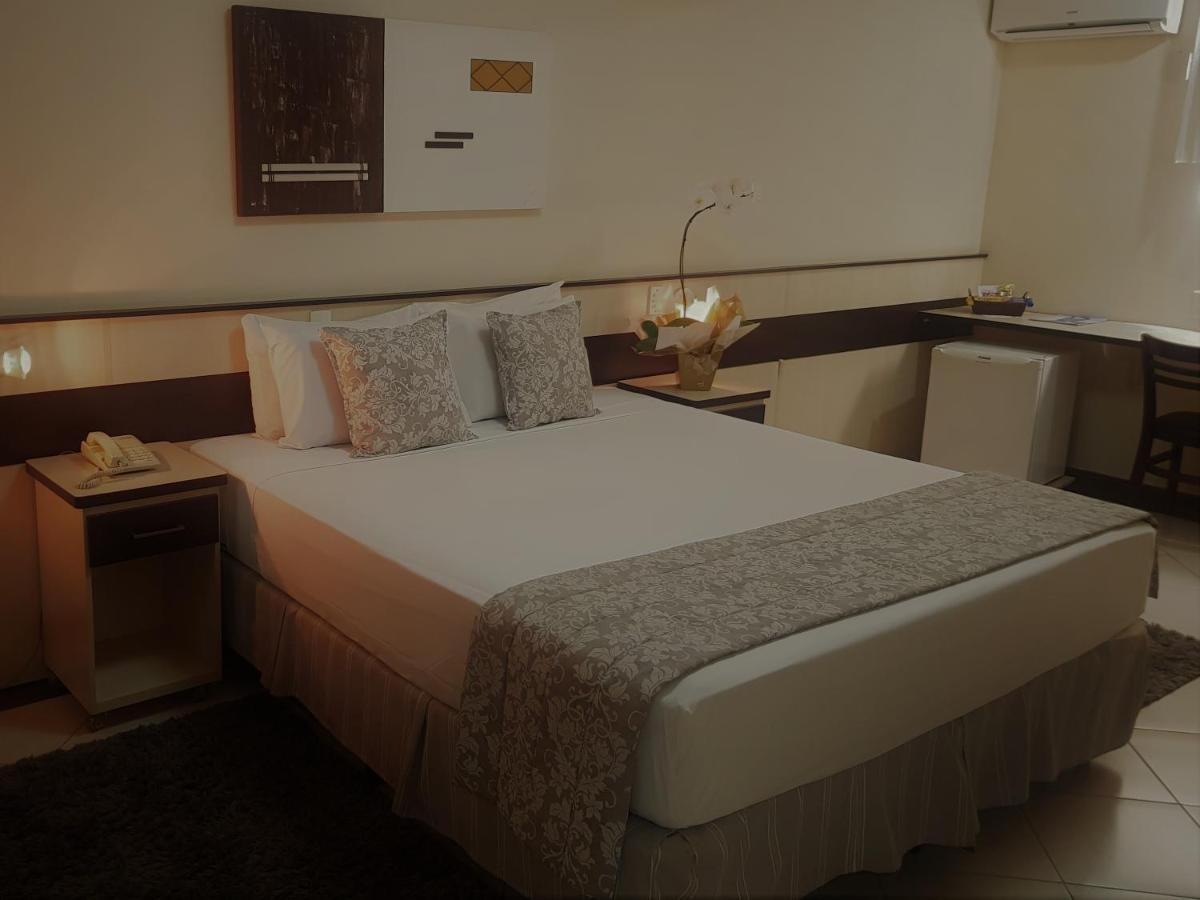 Hotel Cristal Rio Claro ภายนอก รูปภาพ