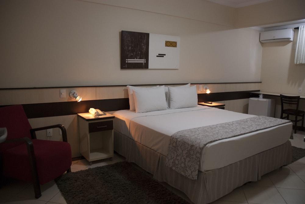 Hotel Cristal Rio Claro ภายนอก รูปภาพ