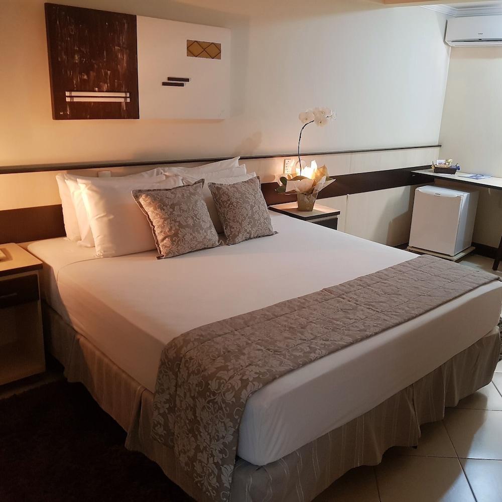 Hotel Cristal Rio Claro ภายนอก รูปภาพ