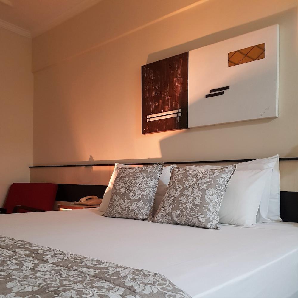 Hotel Cristal Rio Claro ภายนอก รูปภาพ