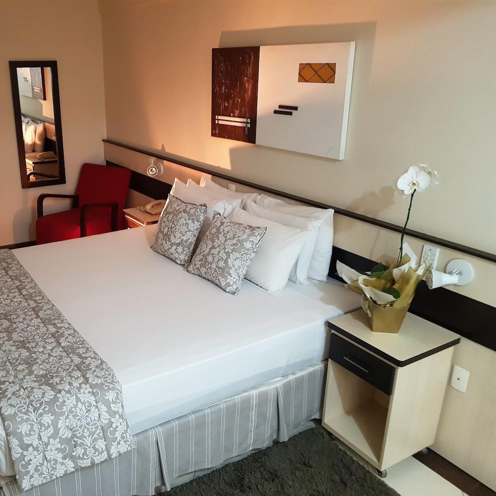 Hotel Cristal Rio Claro ภายนอก รูปภาพ