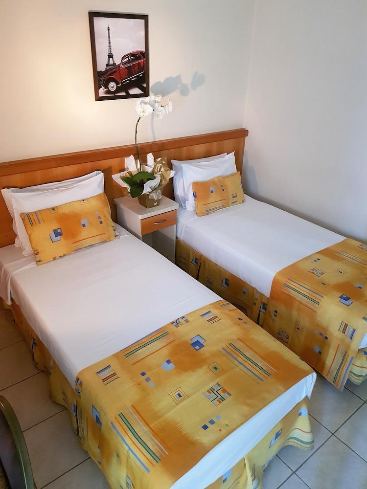 Hotel Cristal Rio Claro ภายนอก รูปภาพ